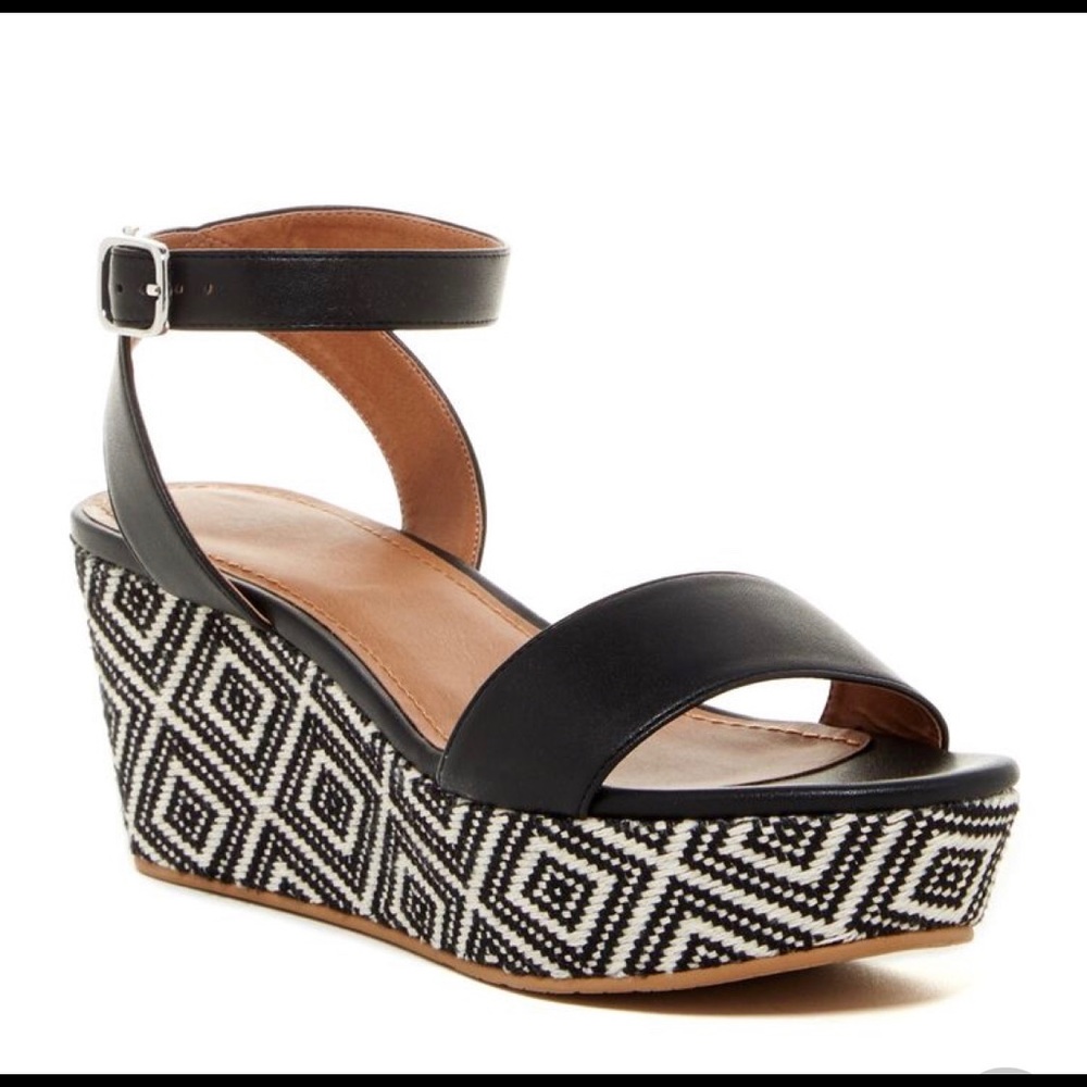 14th & Union Belle Diamond Wedge Platform